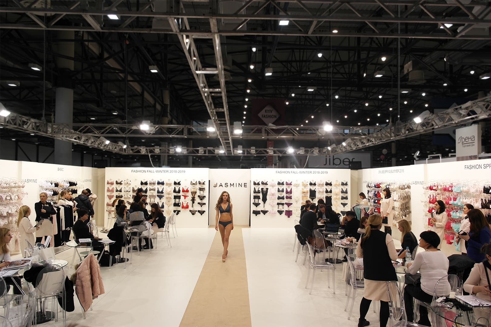 Фестиваль моды Kyiv Fashion