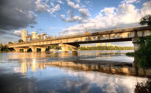 Русановський метромост